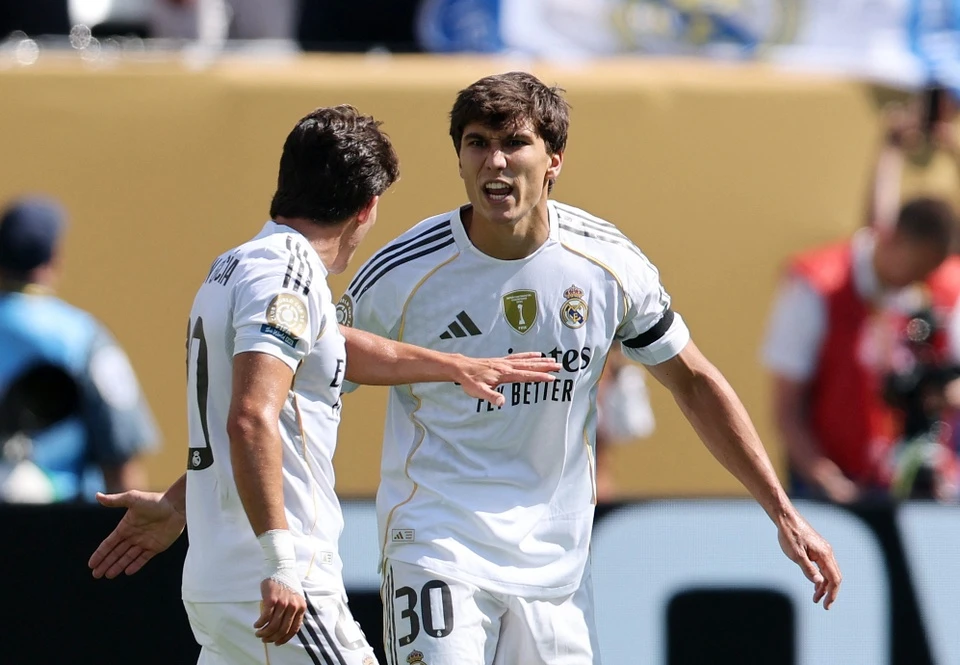 Tương lai Gonzalo Garcia: “Hiện tượng” Real Madrid sắp rời Bernabeu?