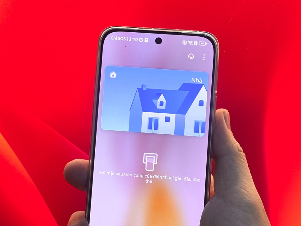 Android Vượt iPhone Nhờ Tính Năng Sao Chép Thẻ Từ Qua NFC