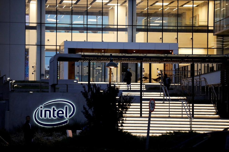 Chính phủ Mỹ đầu tư gần 9 tỷ USD Ông Trump mở lối thoát cho Intel