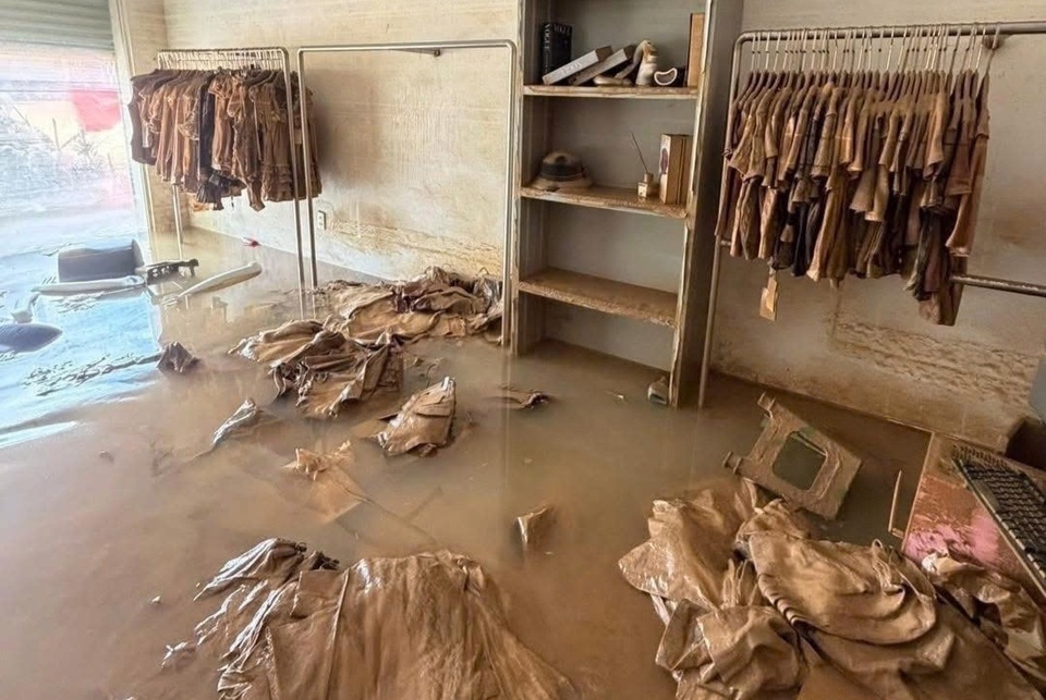 Hỗ trợ người dân vùng bão lũ về miễn, giảm thuế do thiệt hại