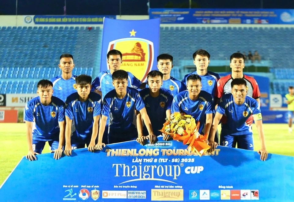  Quảng Nam rút lui V.League, Công Phượng và Bình Phước rộng cửa góp mặt mùa 2025/26