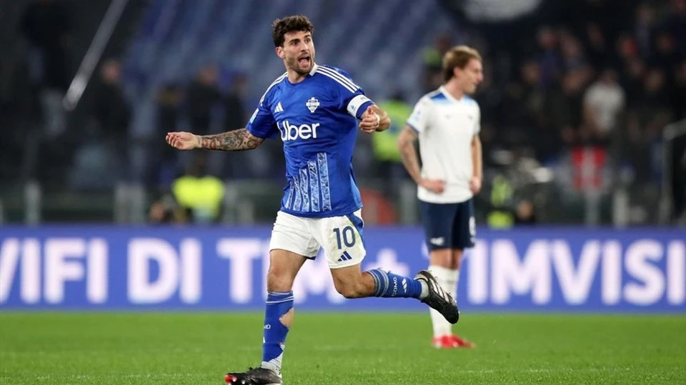 Fabregas Dẫn Dắt Como Trỗi Dậy – Từ Ký Ức Phá Sản Tới Hiện Tượng Mới Của Serie A