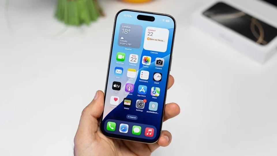 Vì sao màn hình iPhone chưa được nâng cấp với công nghệ Tandem OLED?